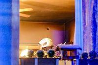 Bild öffnen Bild öffnen