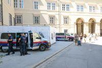Bild öffnen Bild öffnen